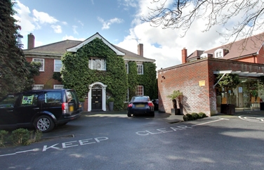 Blythwood Vets Northwood Gallery Image 1