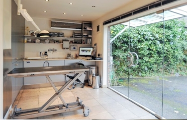 Blythwood Vets Northwood Gallery Image 3