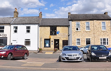 Cromwell Veterinary Group Ramsey Gallery Image 1