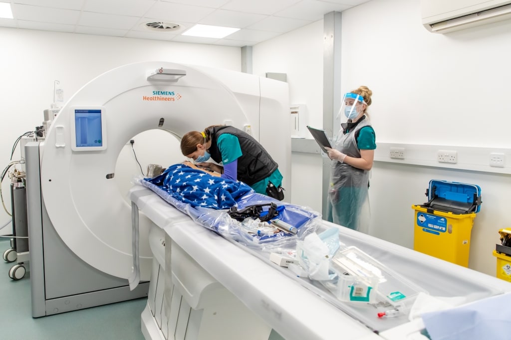 Davies Elevates Image Of Diagnostics With £1.5m Cutting Edge Investment