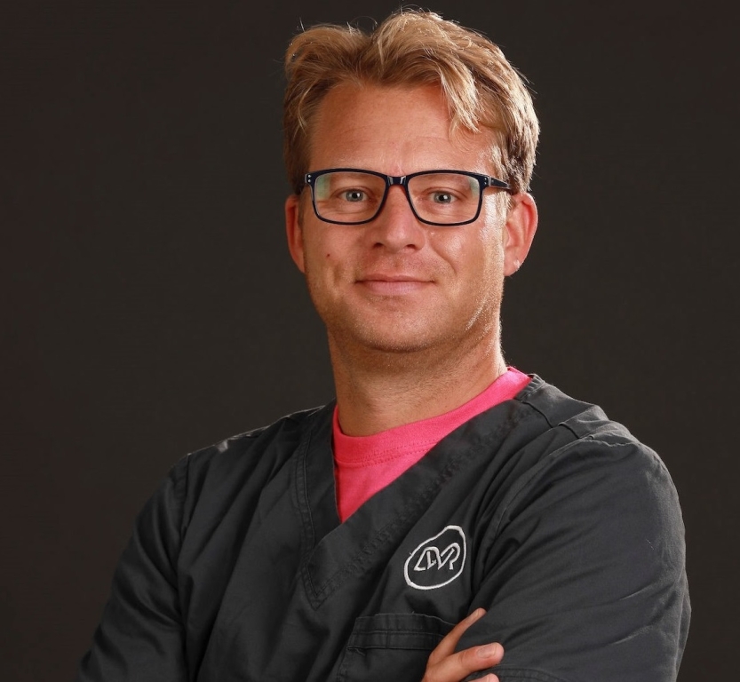 Ophthalmology Specialist Calls For Better Education On Urgently Referring Dogs With Diabetic Cataracts